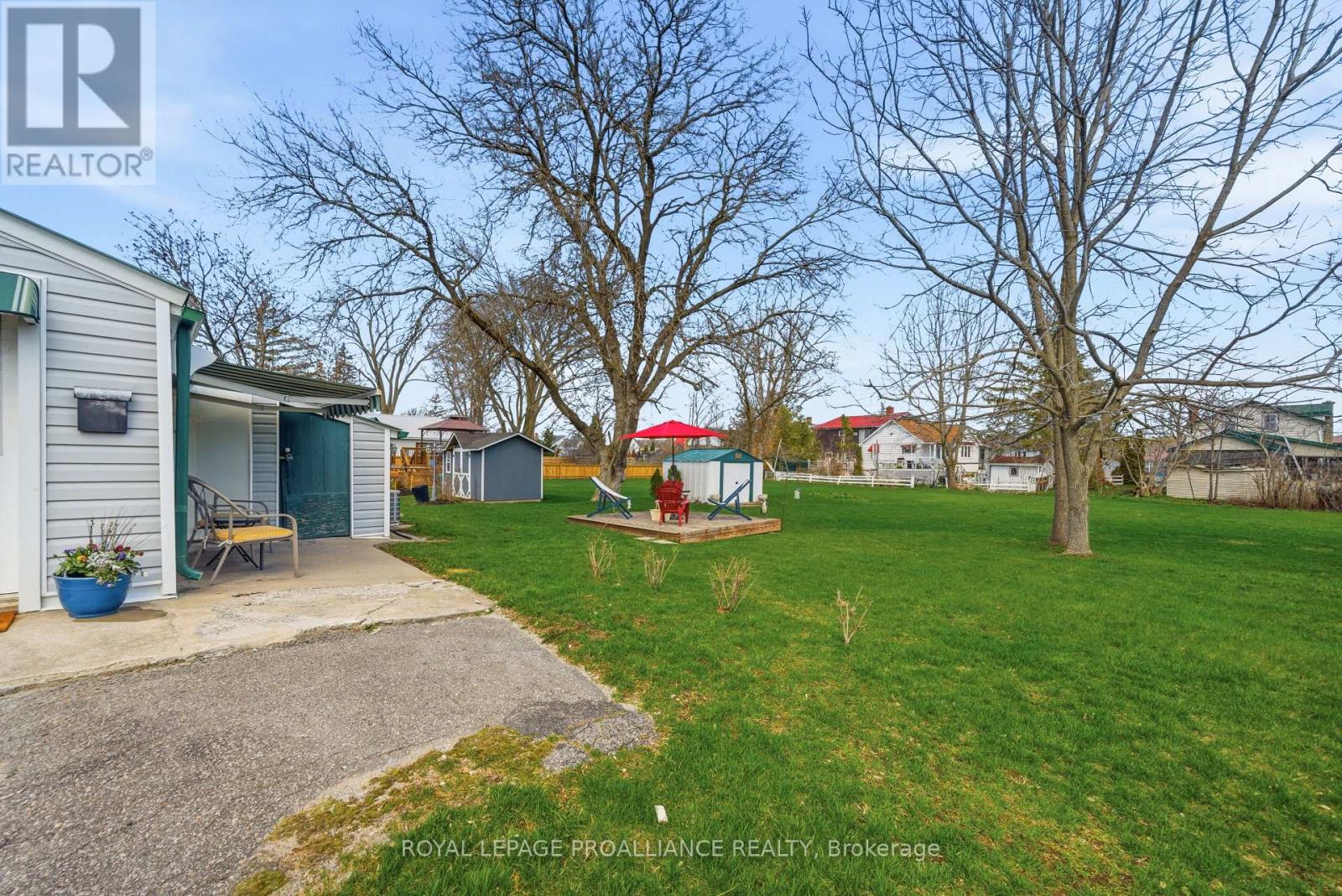 392 Picton Main Street Property Photo 17