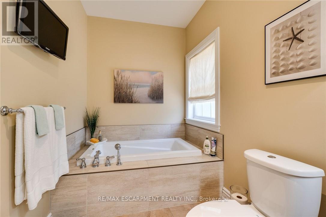 1026 Beach Boulevard Property Photo 25