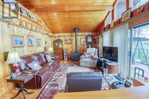 787 Sherbrooke Drive Property Photo 9