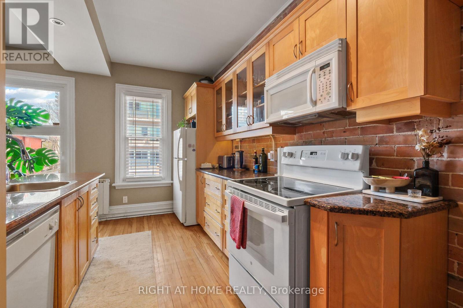 93 Gilmour Street Property Photo 6