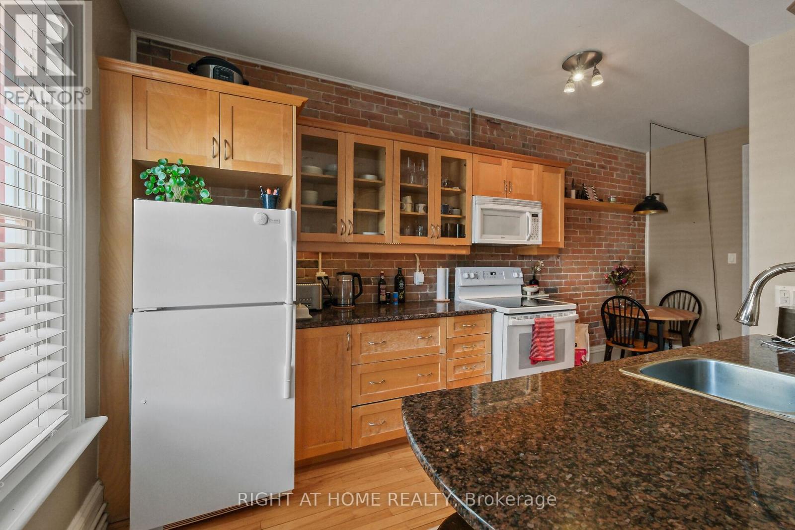 93 Gilmour Street Property Photo 10