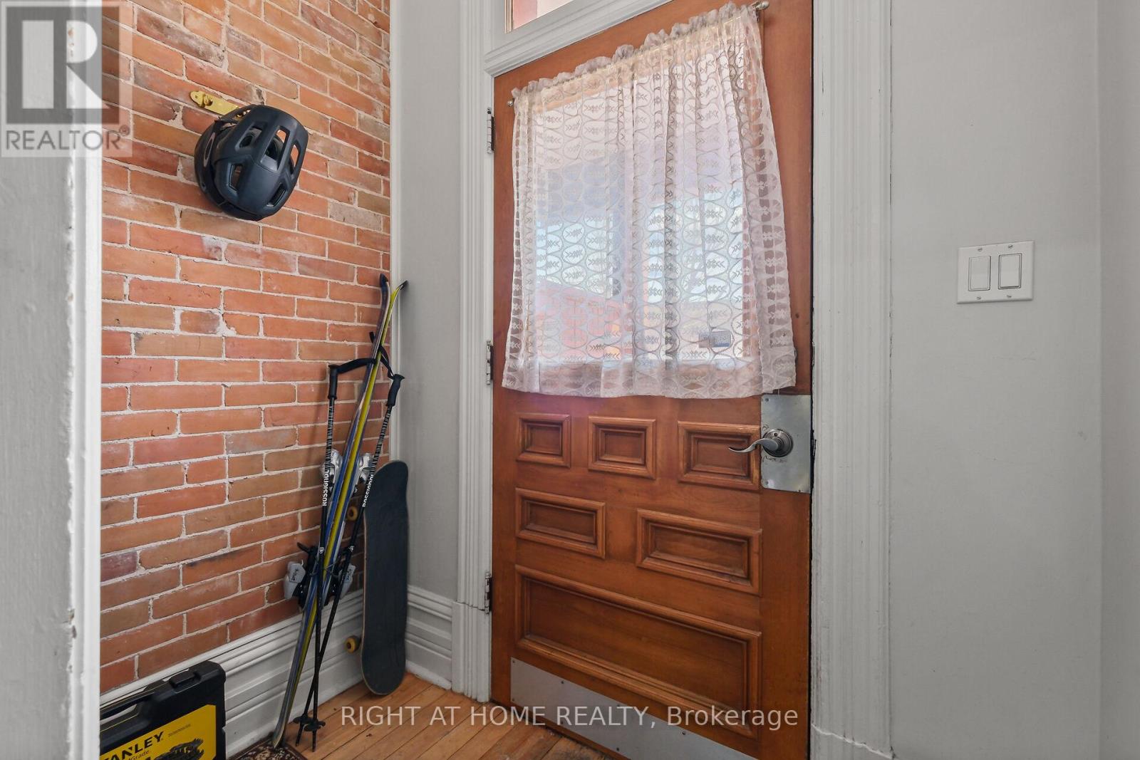 93 Gilmour Street Property Photo 24