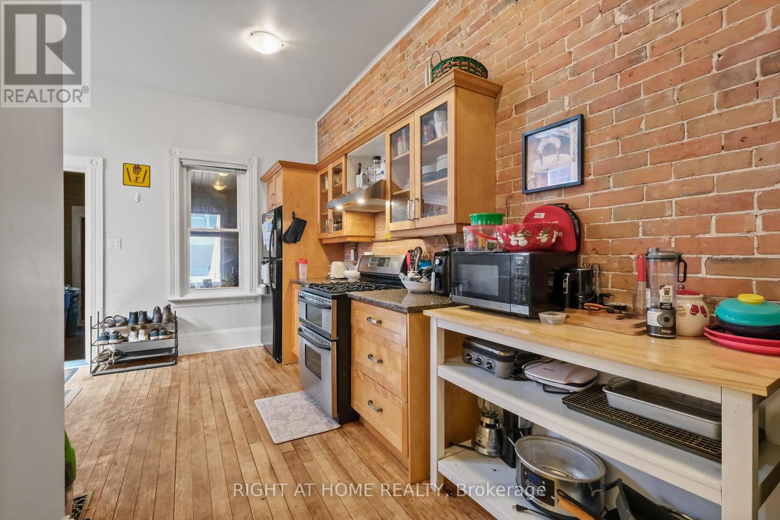 93 Gilmour Street Property Photo 36