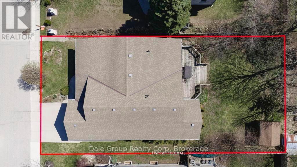 97 St Patrick Street W Property Photo 29