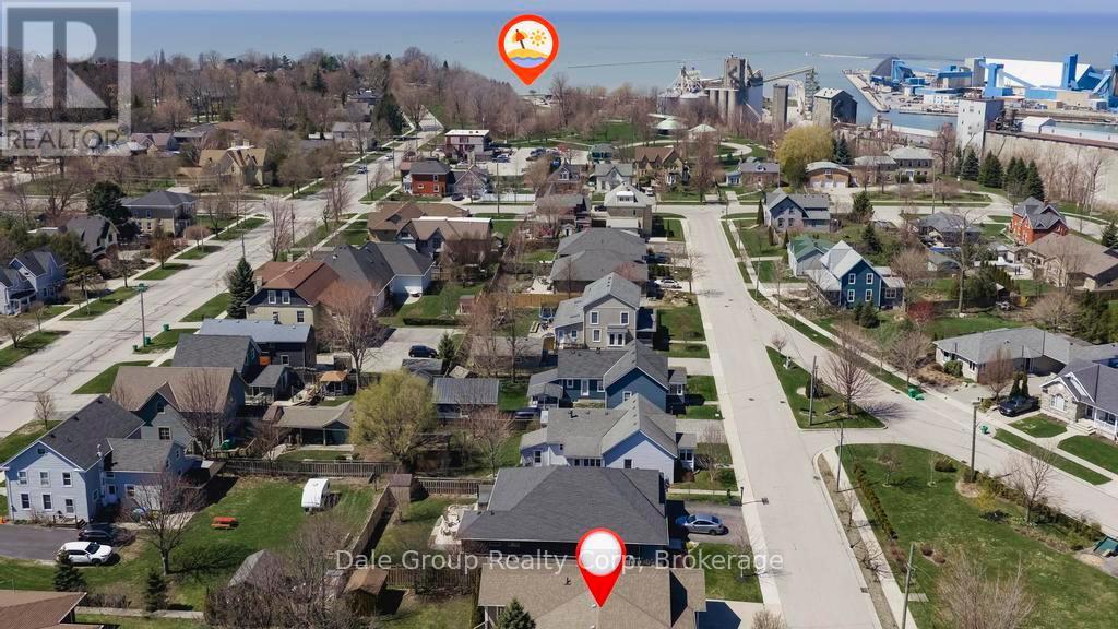 97 St Patrick Street W Property Photo 31