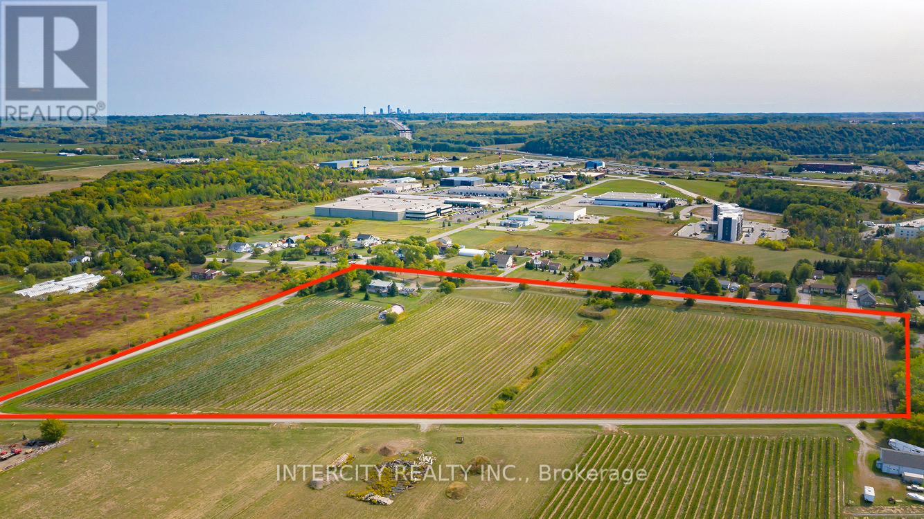 450 Queenston Road Property Photo 27