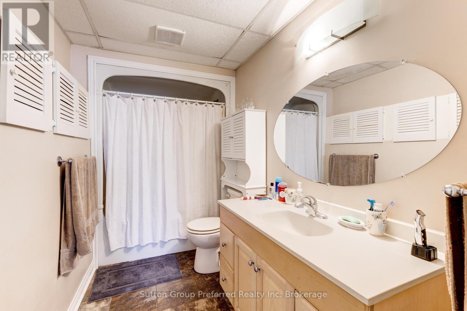 65 Hincks Street Property Photo 18