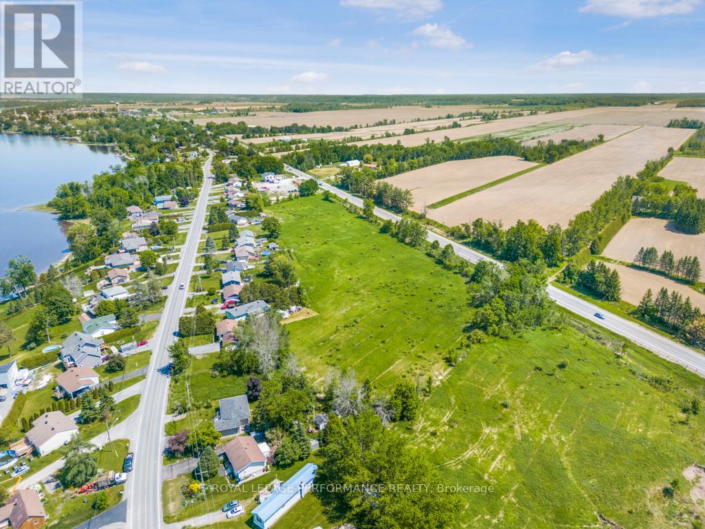 00 Highway 17 Highway Property Photo 6