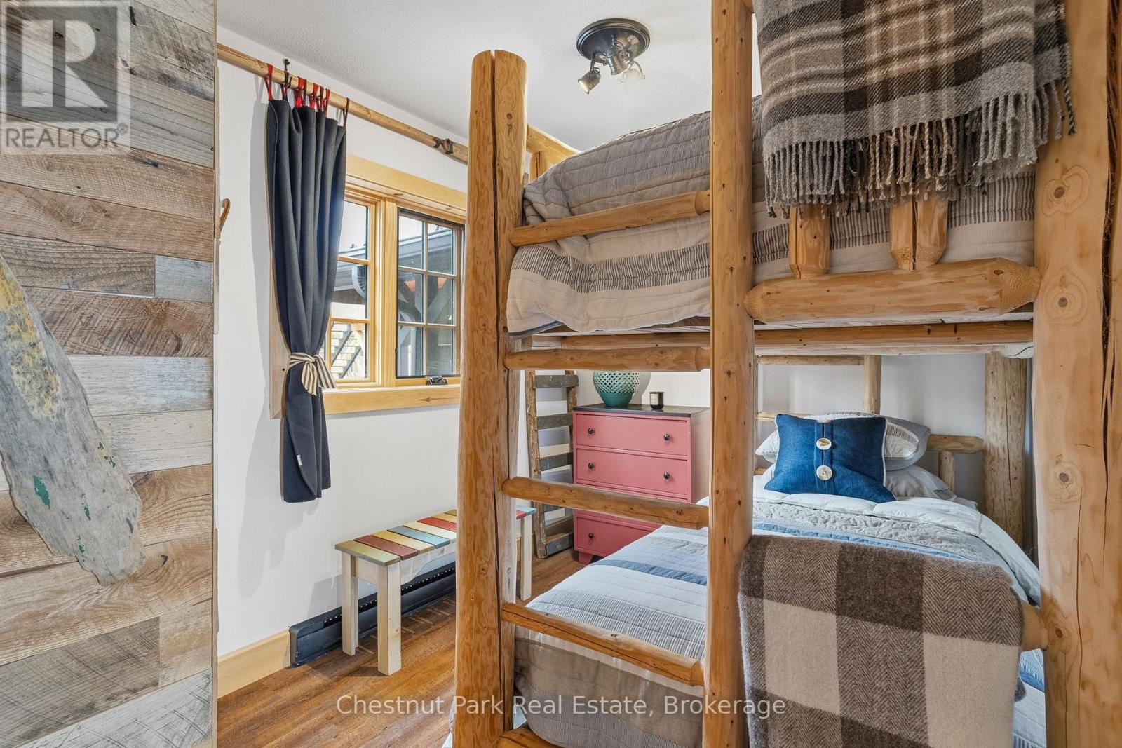 305 Salmon Lake Road Property Photo 14