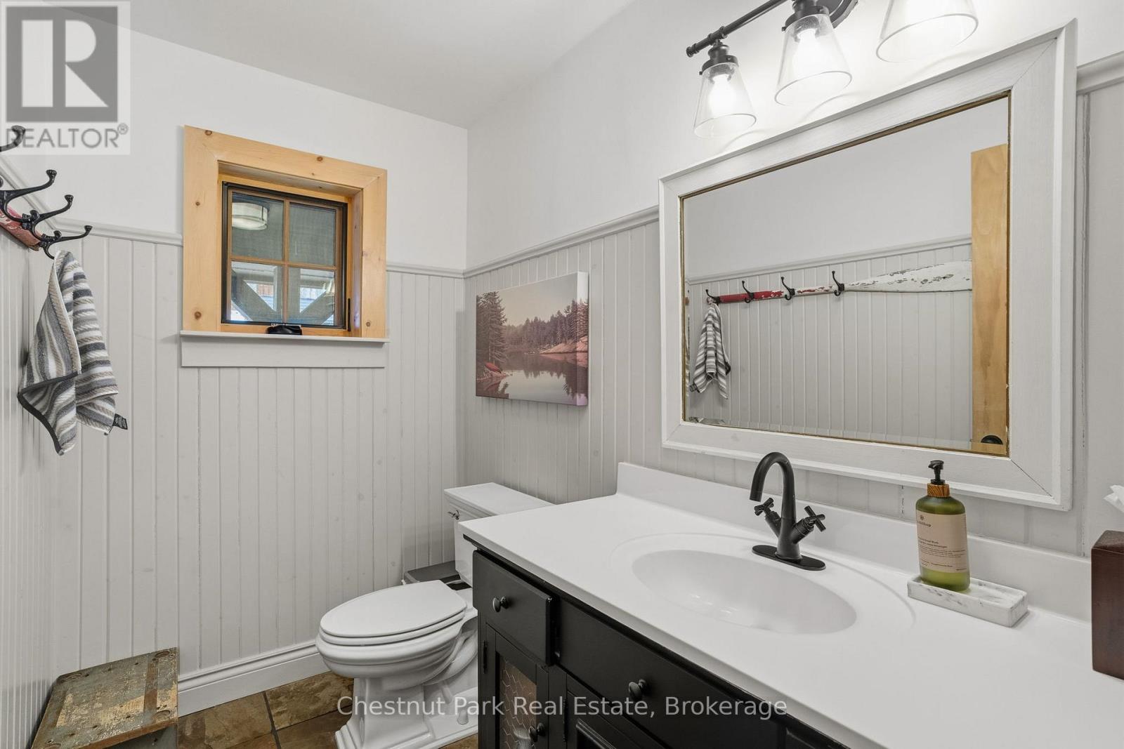 305 Salmon Lake Road Property Photo 16