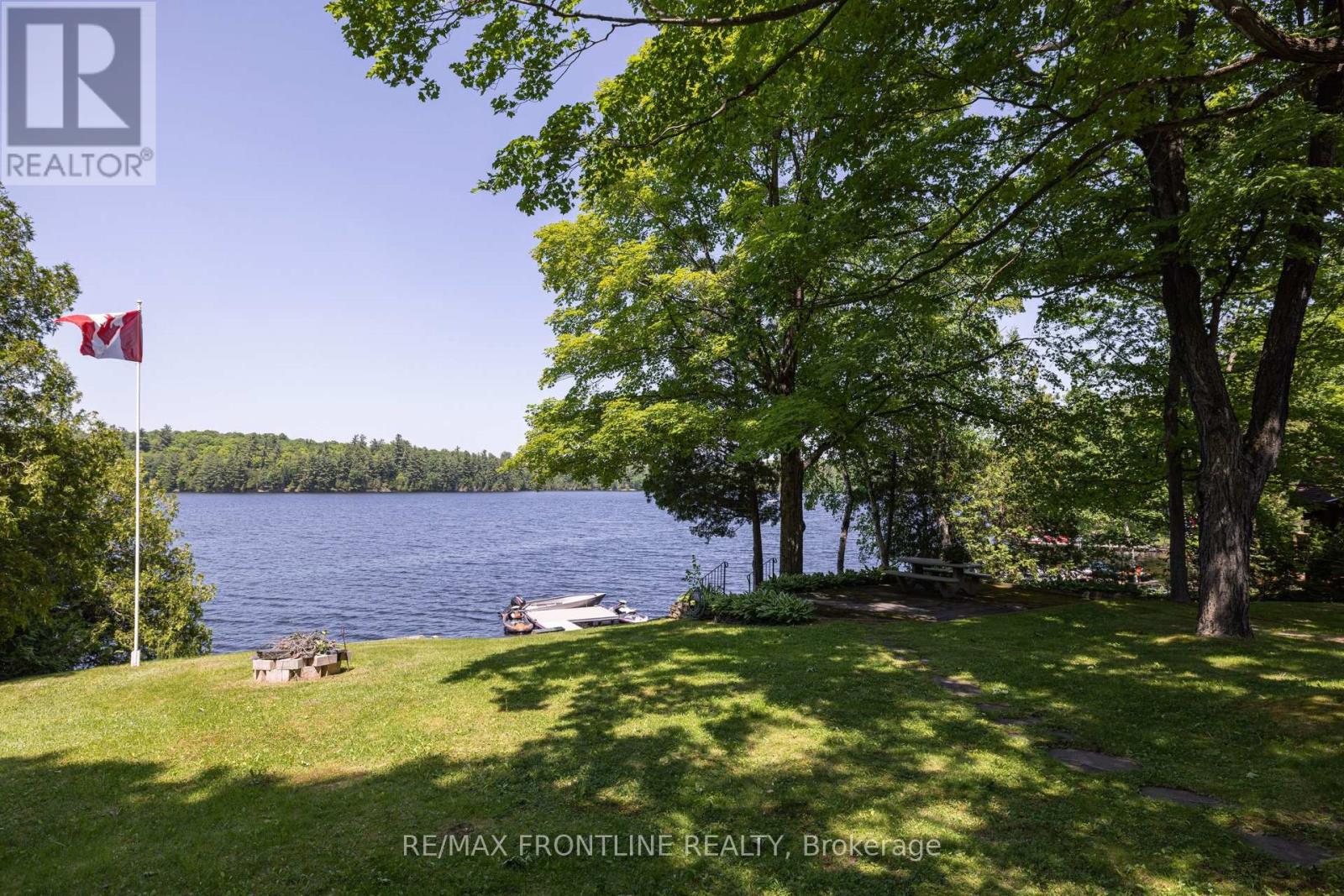 1047 Country Lane Property Photo 39