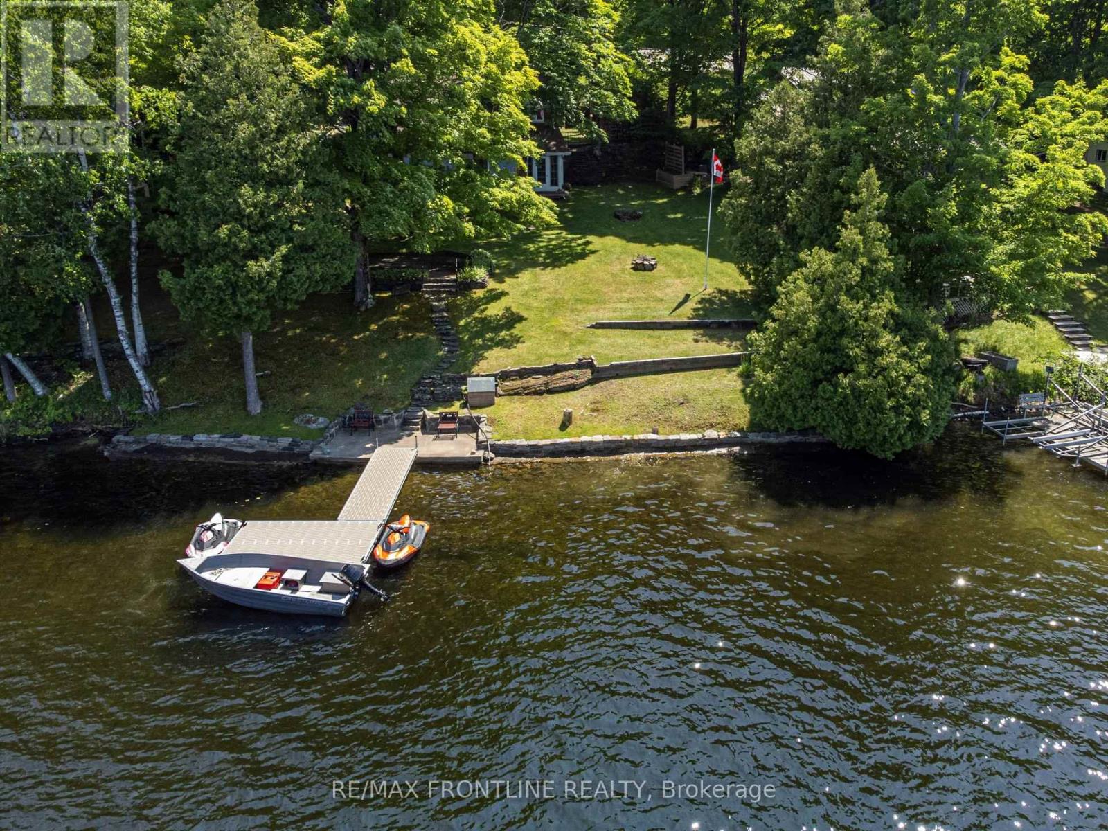 1047 Country Lane Property Photo 41