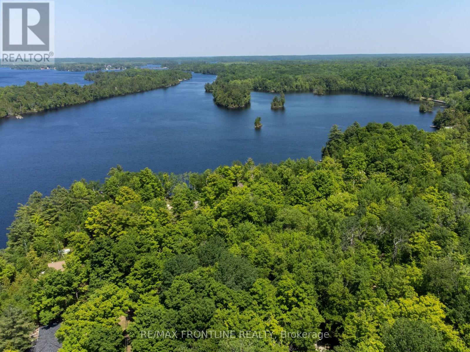 1047 Country Lane Property Photo 44
