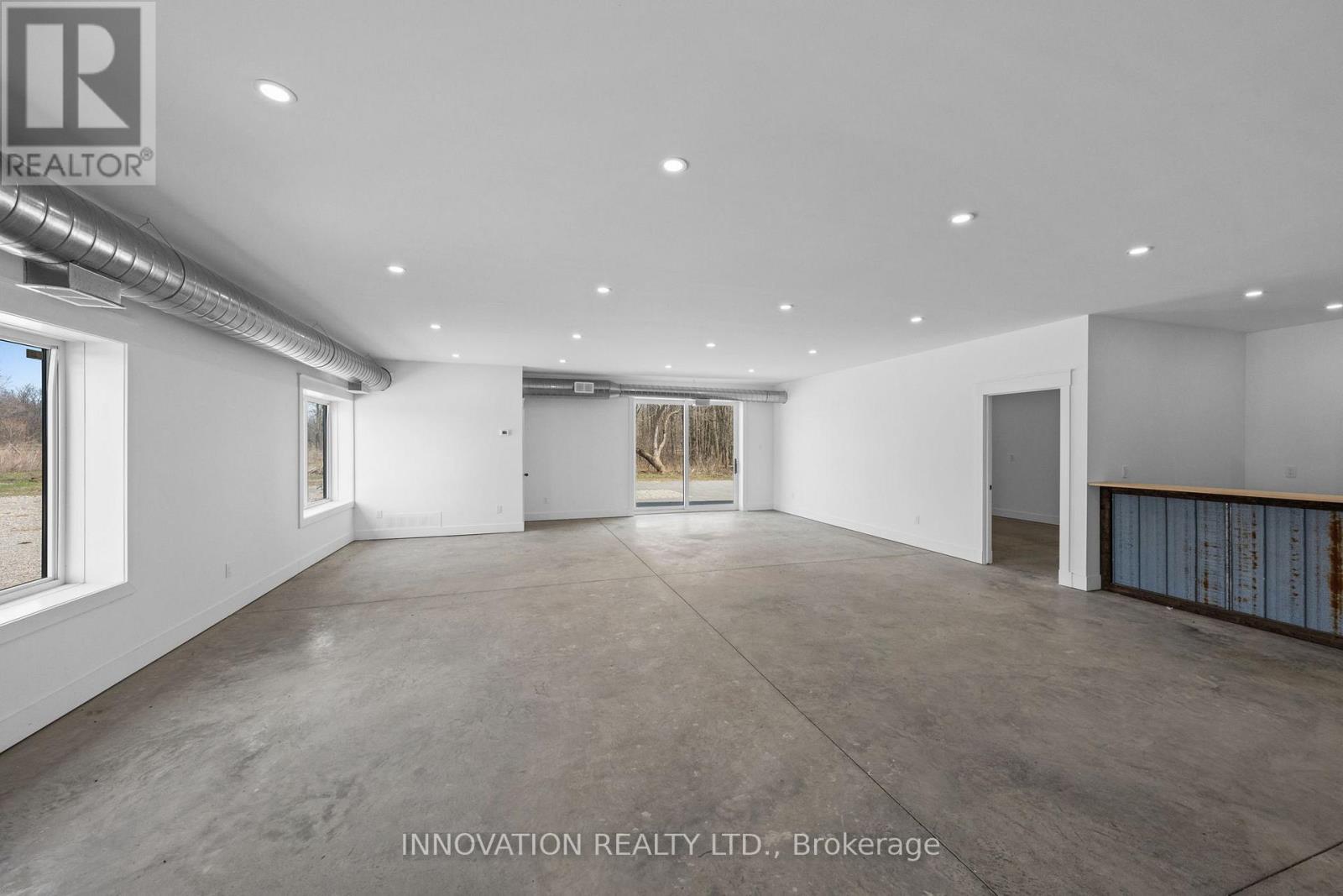 800 Ford Road Property Photo 15