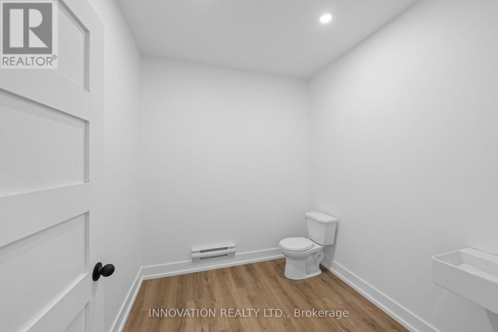 800 Ford Road Property Photo 16