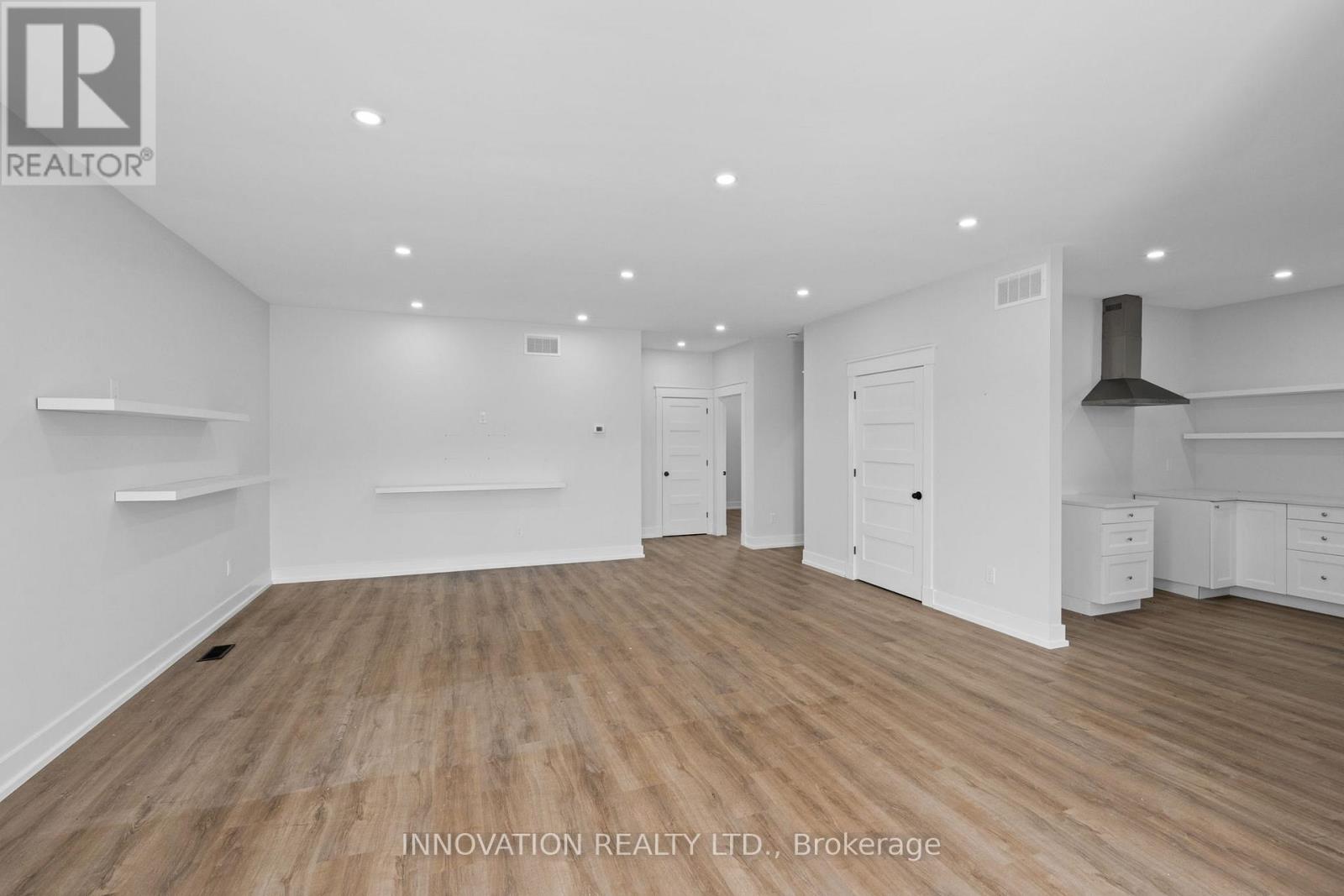 800 Ford Road Property Photo 23