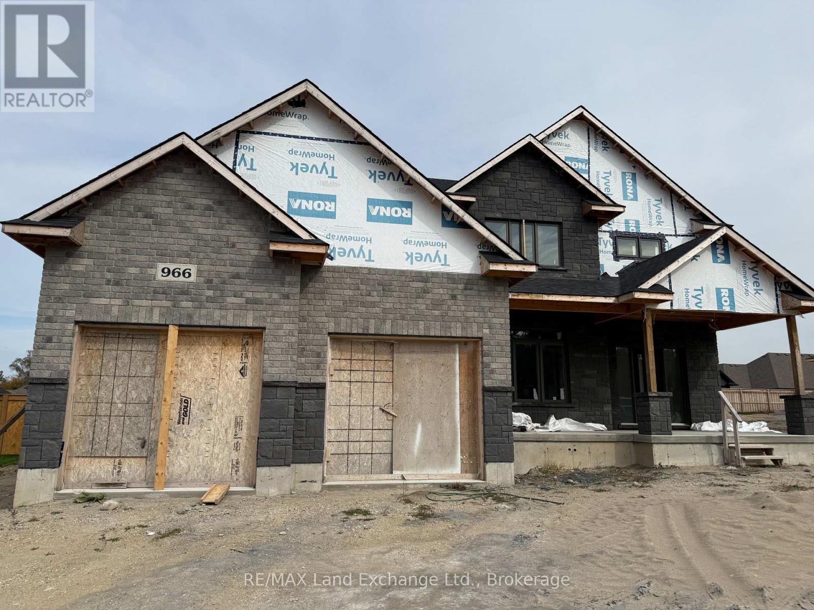 966 Bogdanovic Way Property Photo 2