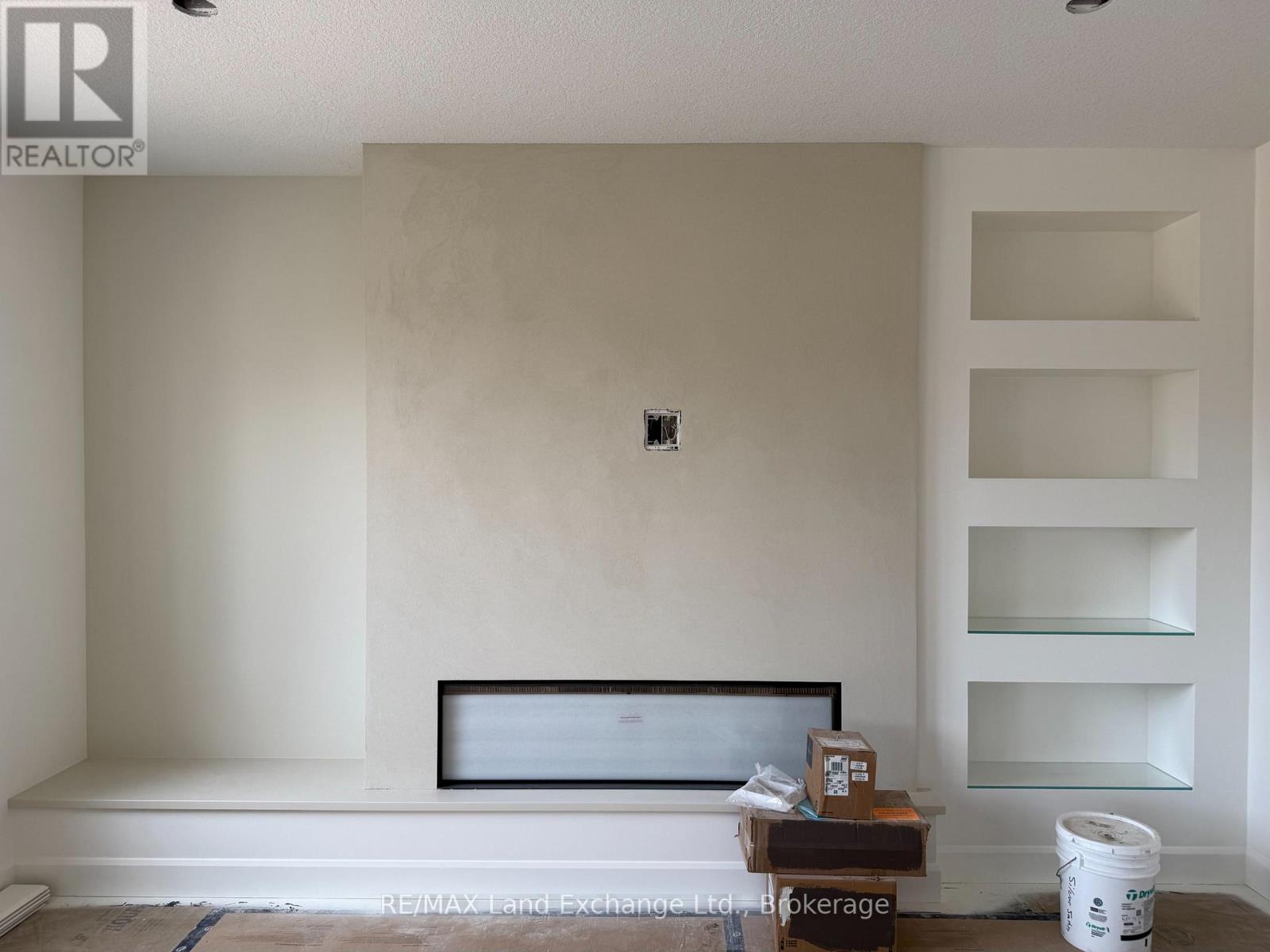 966 Bogdanovic Way Property Photo 9