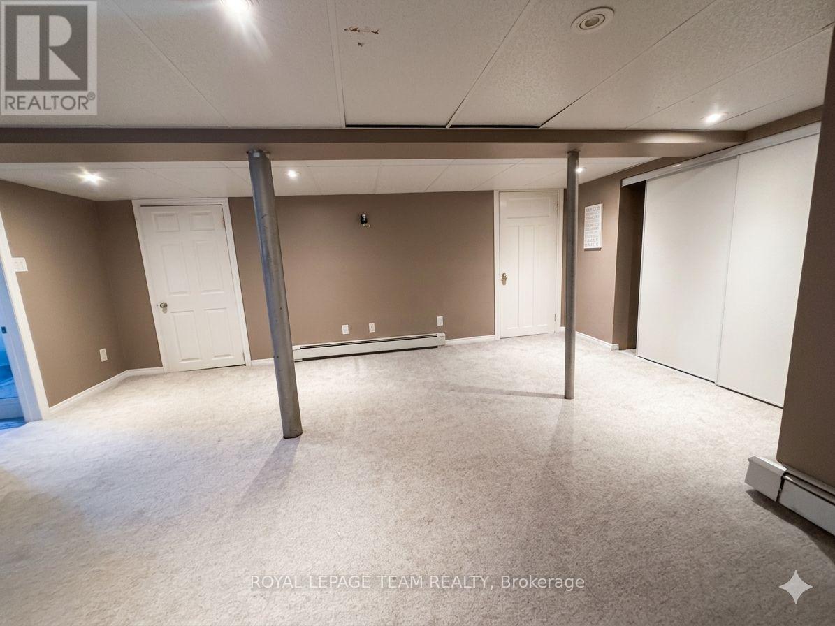 444 Parkdale Avenue Property Photo 16