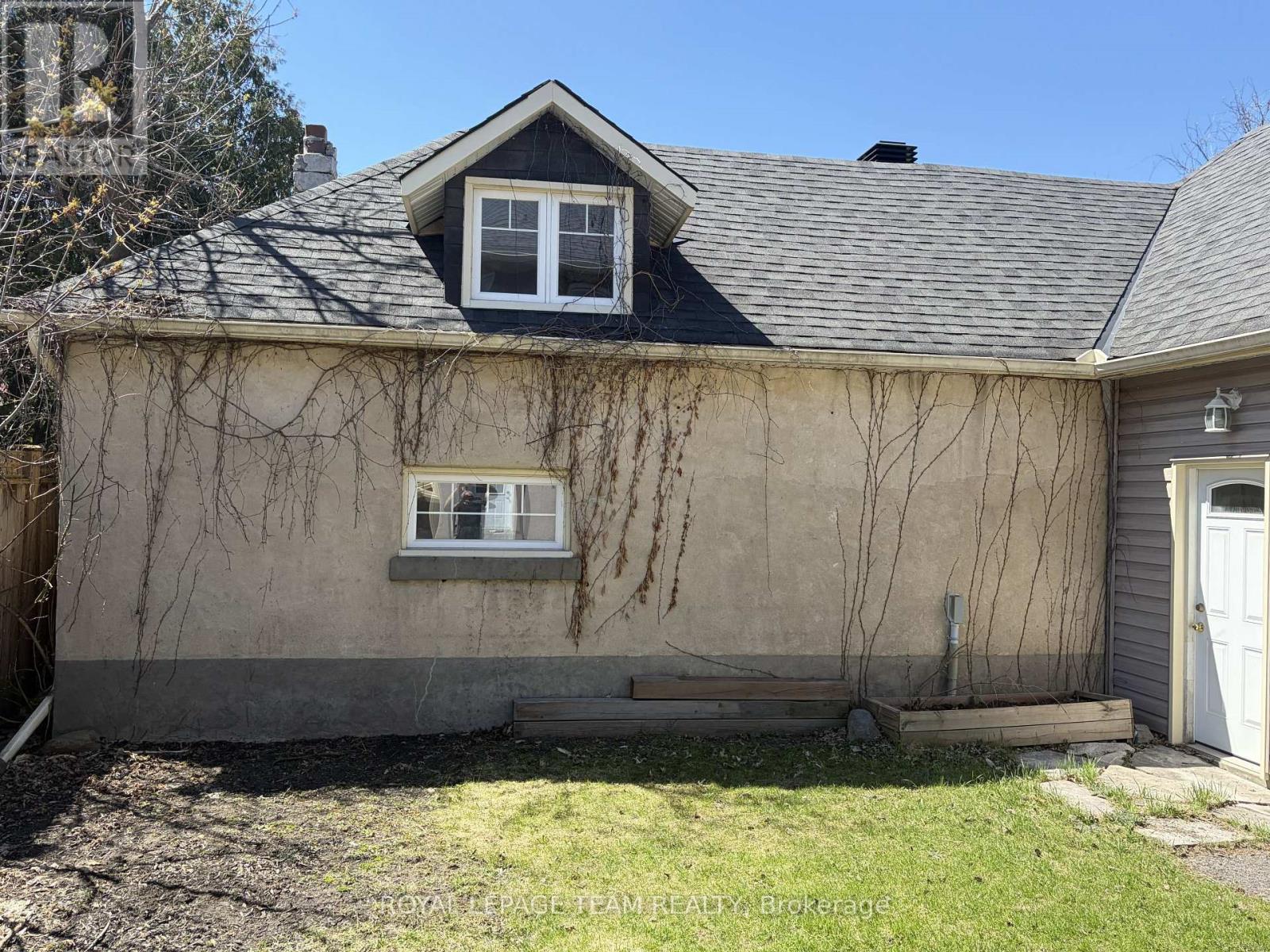 444 Parkdale Avenue Property Photo 20
