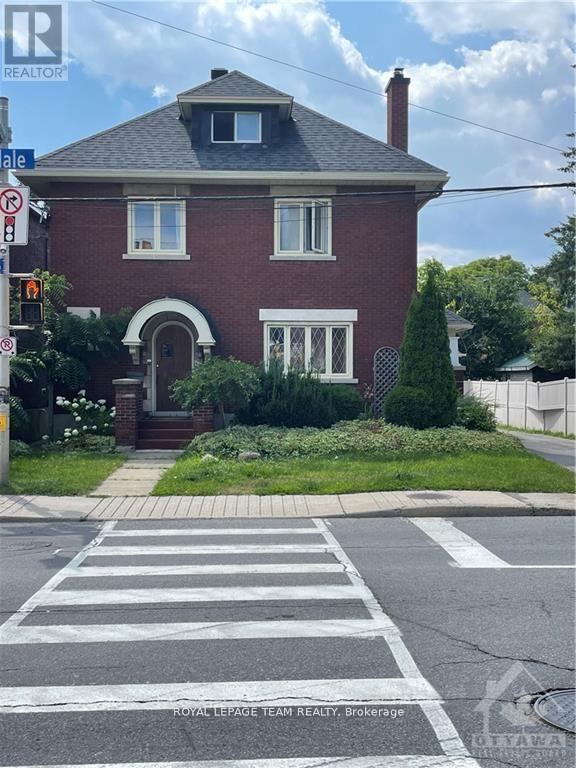 444 Parkdale Avenue Property Photo 21