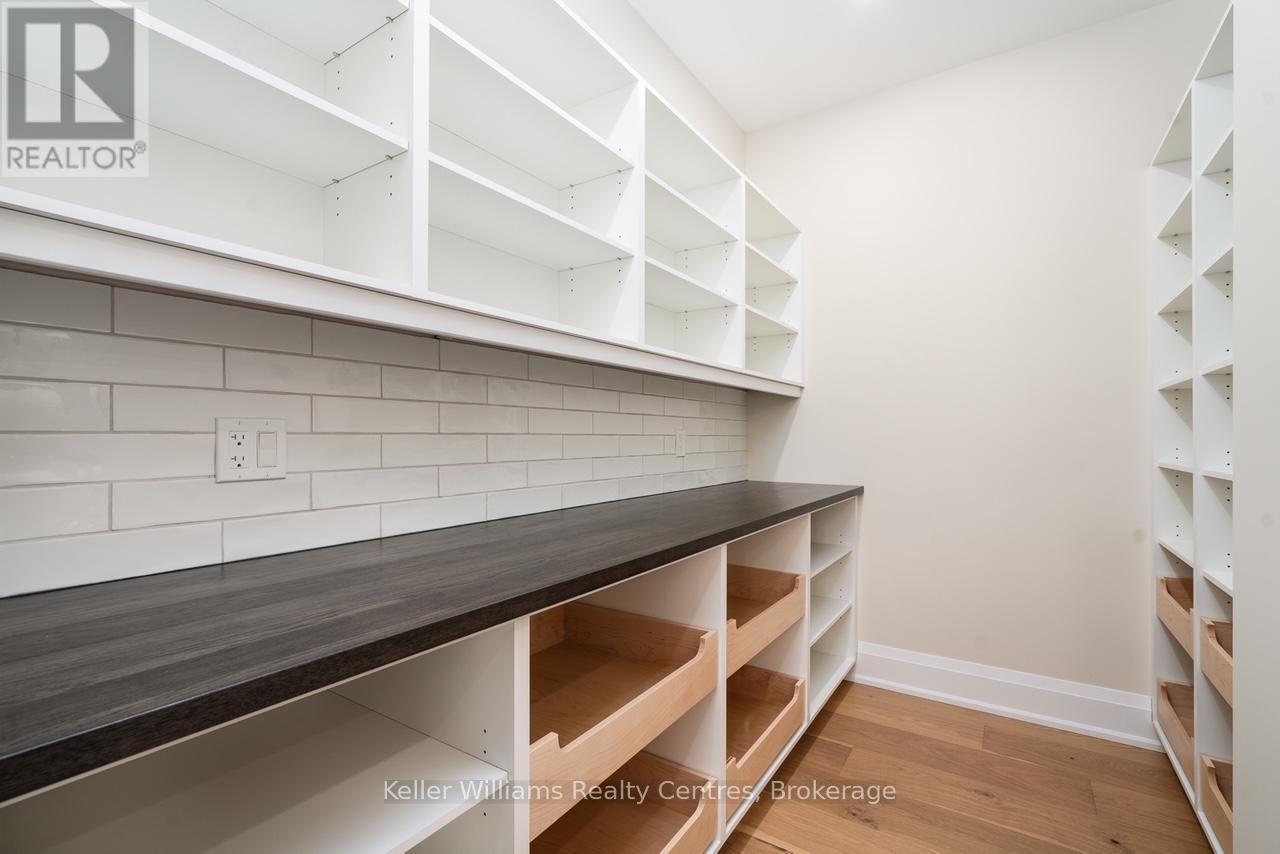 776 20th Street Property Photo 19