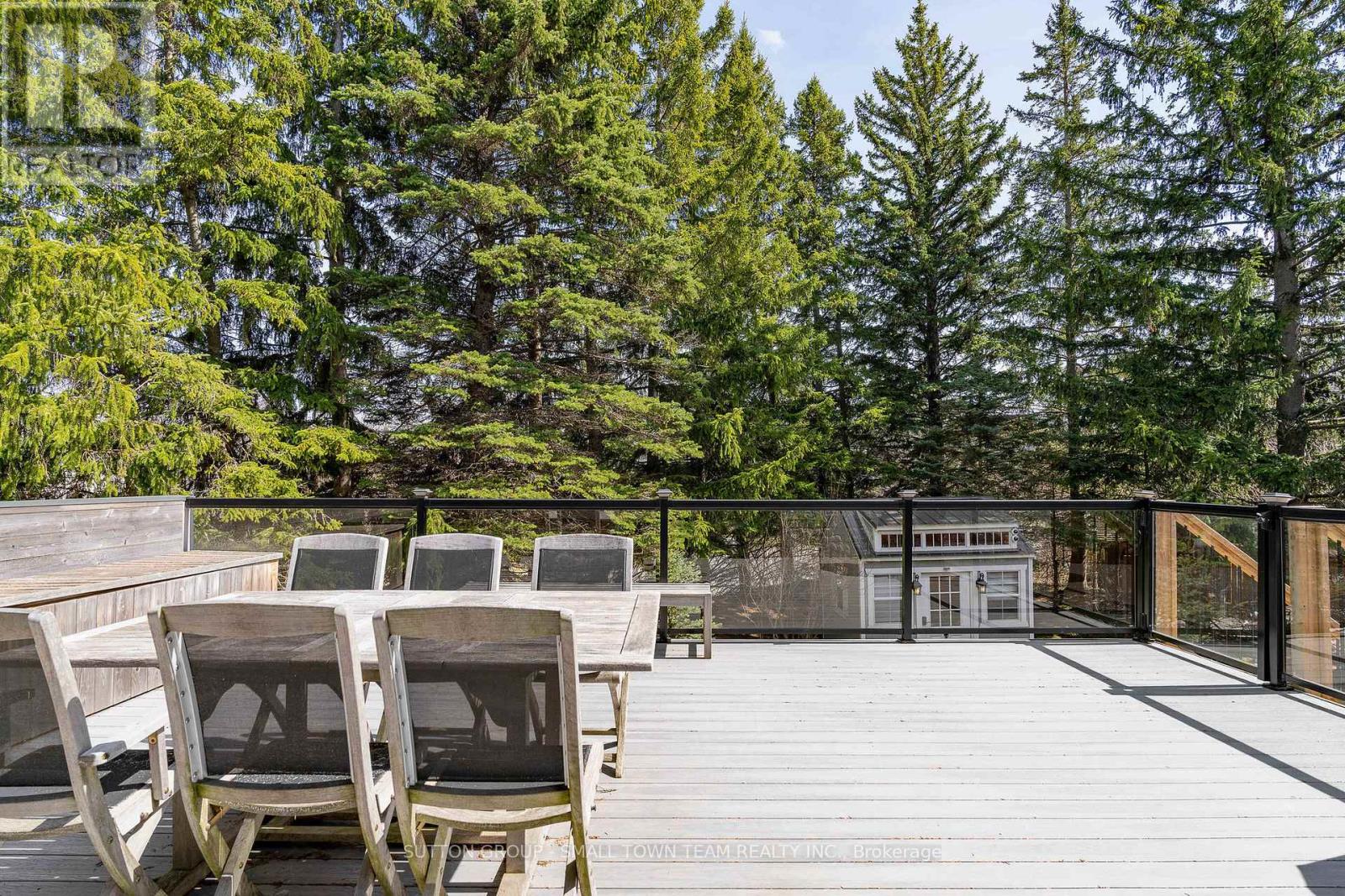 114 Lakeshore Road W Property Photo 48