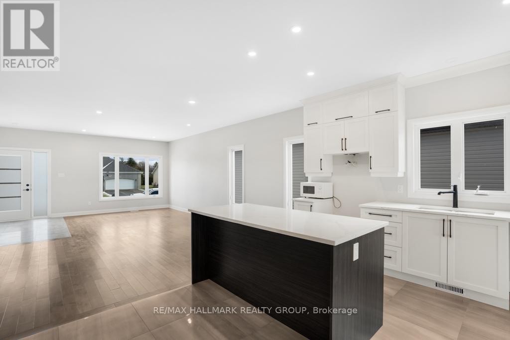 313 Zakari Street Property Photo 14