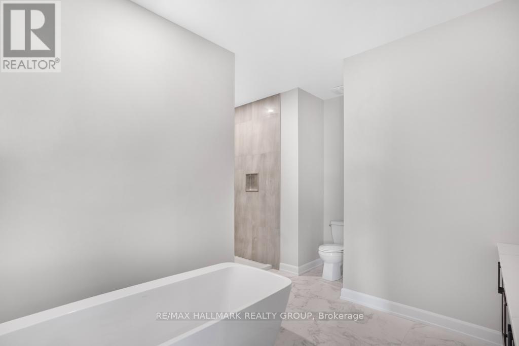 313 Zakari Street Property Photo 17