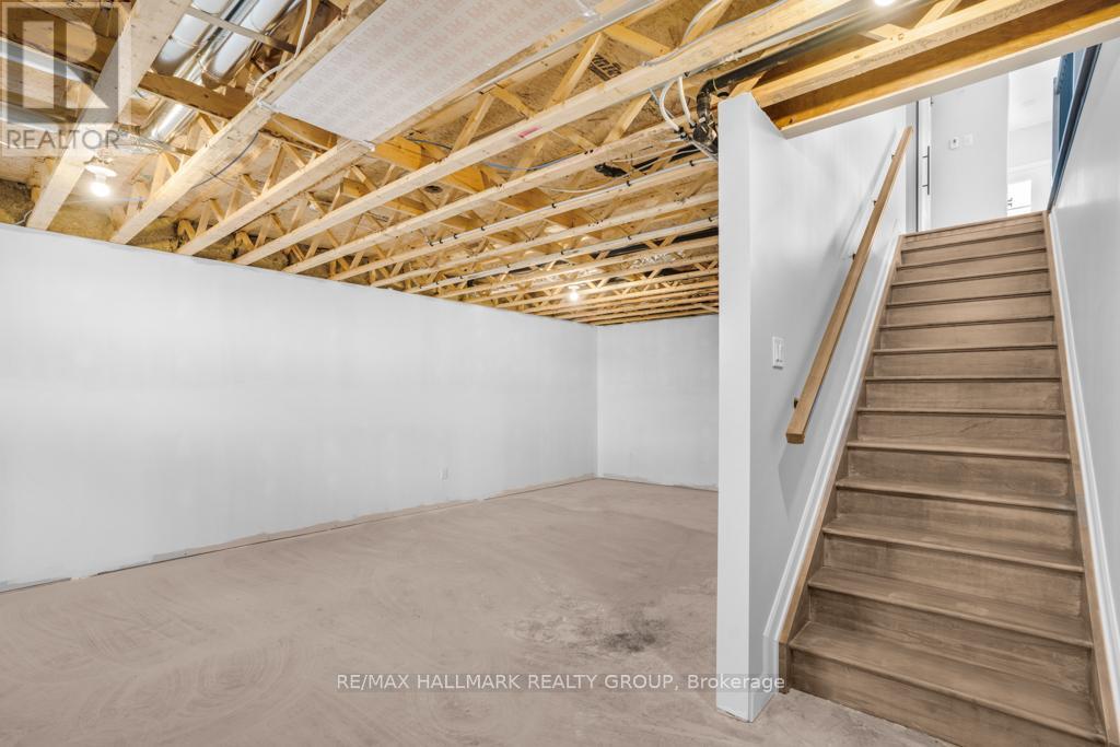 313 Zakari Street Property Photo 21