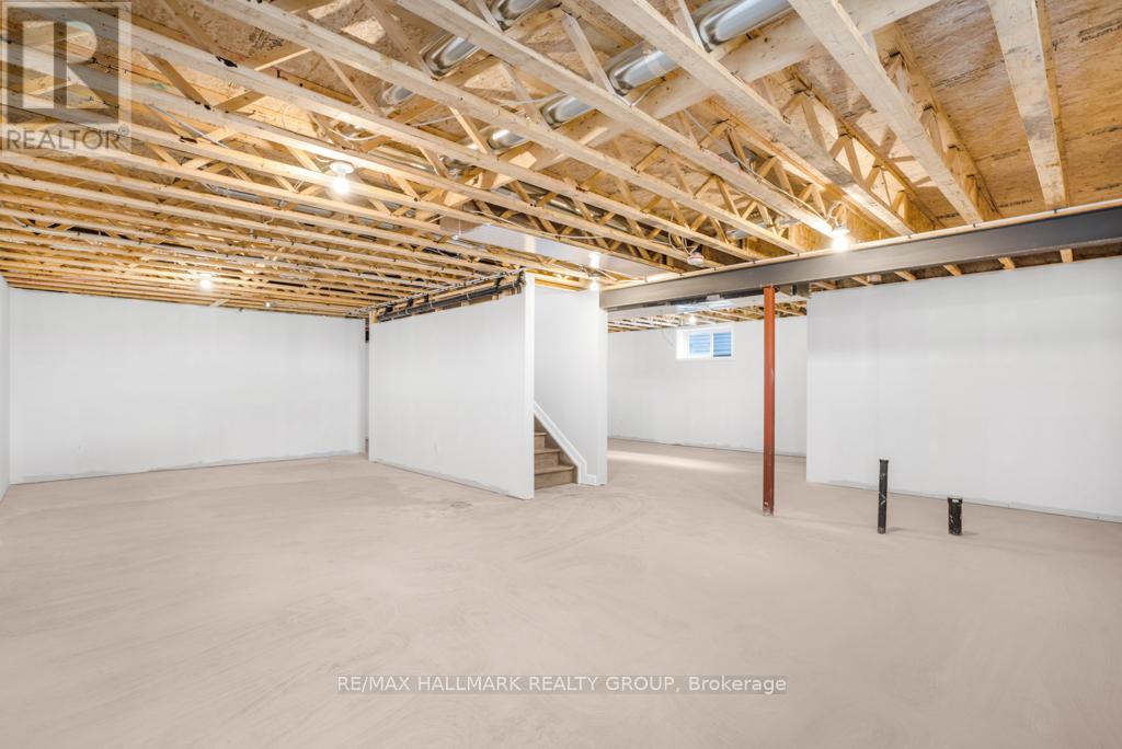 313 Zakari Street Property Photo 22