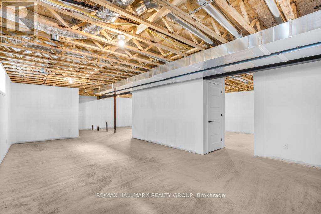 313 Zakari Street Property Photo 24