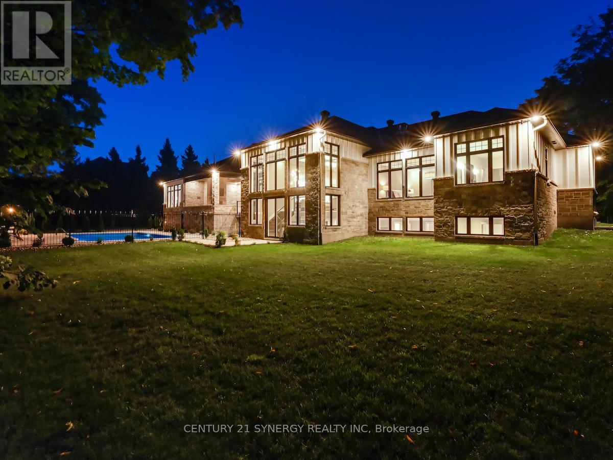 1443 Duchess Crescent Property Photo 4