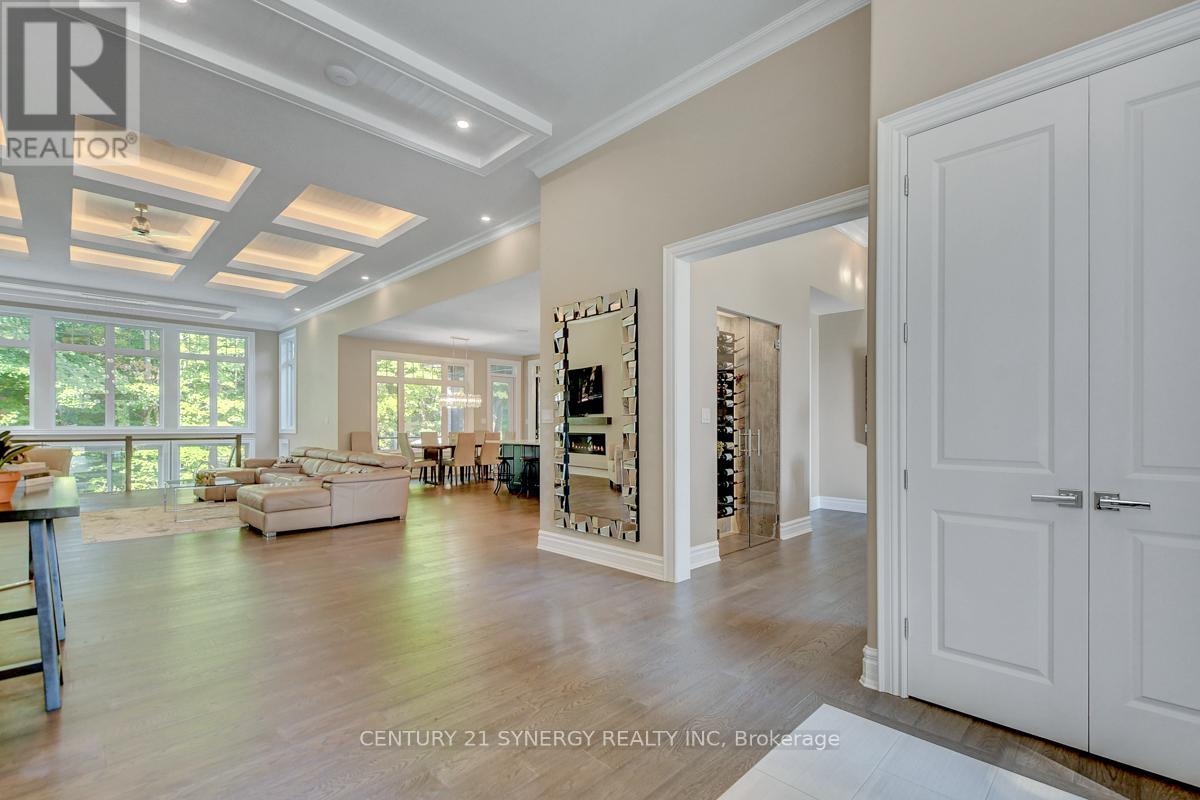 1443 Duchess Crescent Property Photo 6