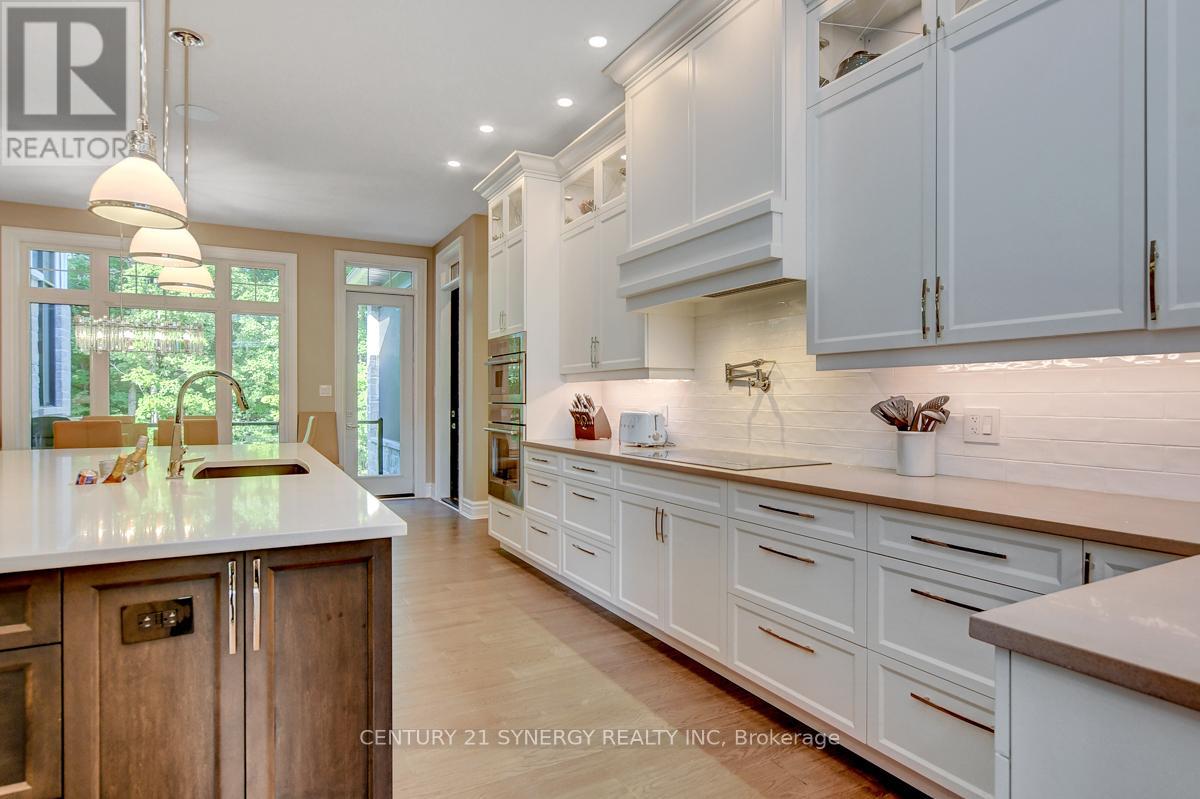 1443 Duchess Crescent Property Photo 18