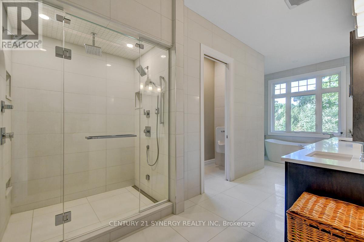 1443 Duchess Crescent Property Photo 26
