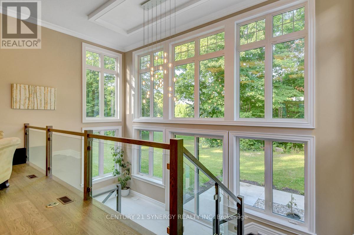 1443 Duchess Crescent Property Photo 32