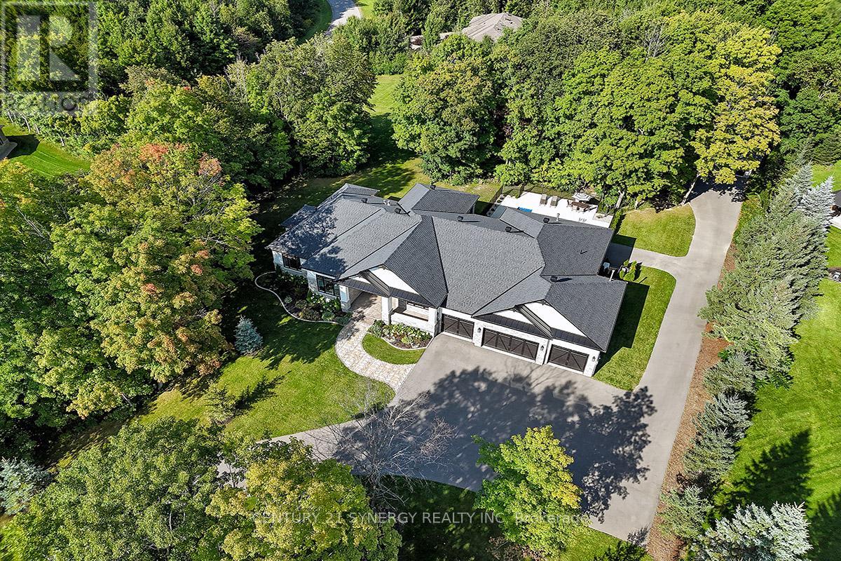 1443 Duchess Crescent Property Photo 45