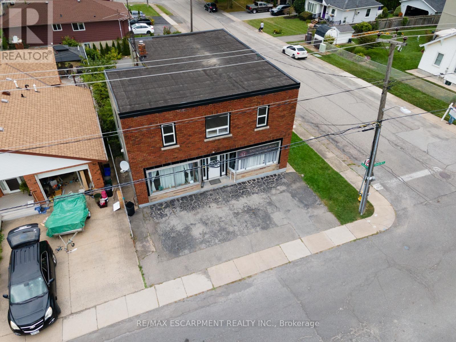 86 Townline Road W Property Photo 27
