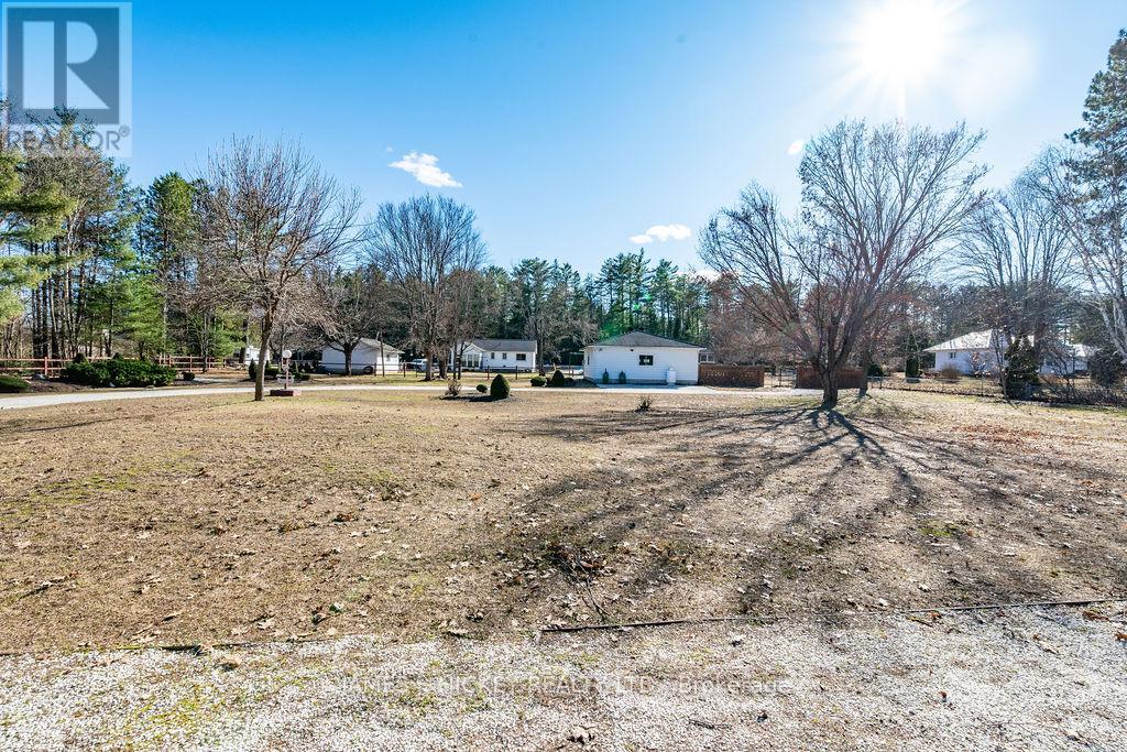 33430 Hwy 17 Highway W Property Photo 37