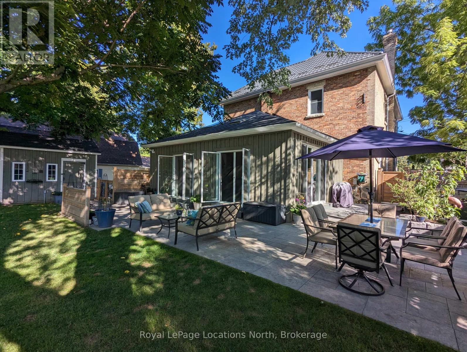 138 Bruce Street S Property Photo 4