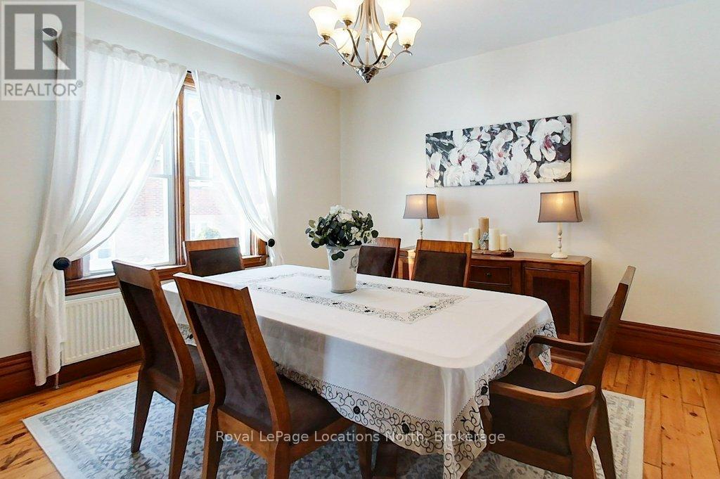 138 Bruce Street S Property Photo 8