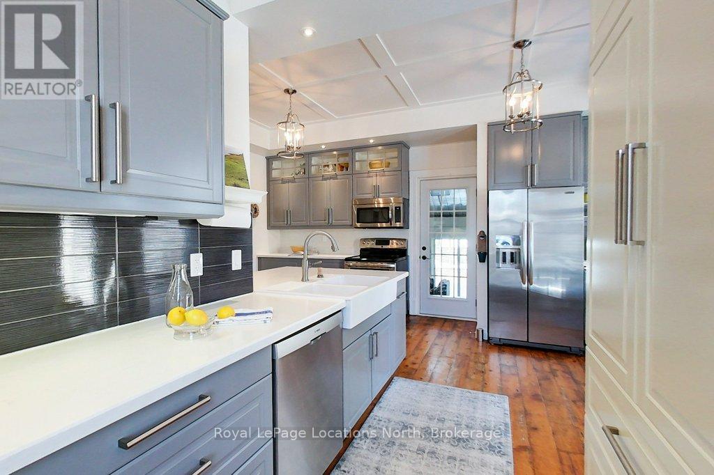 138 Bruce Street S Property Photo 13