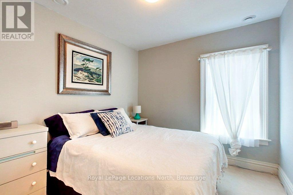 138 Bruce Street S Property Photo 27