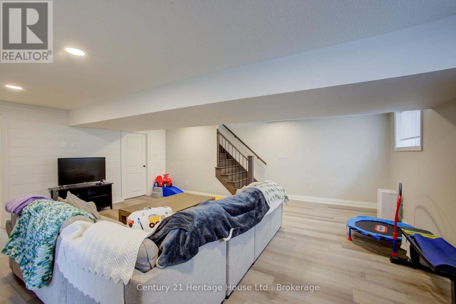114 Jackson Street Property Photo 29