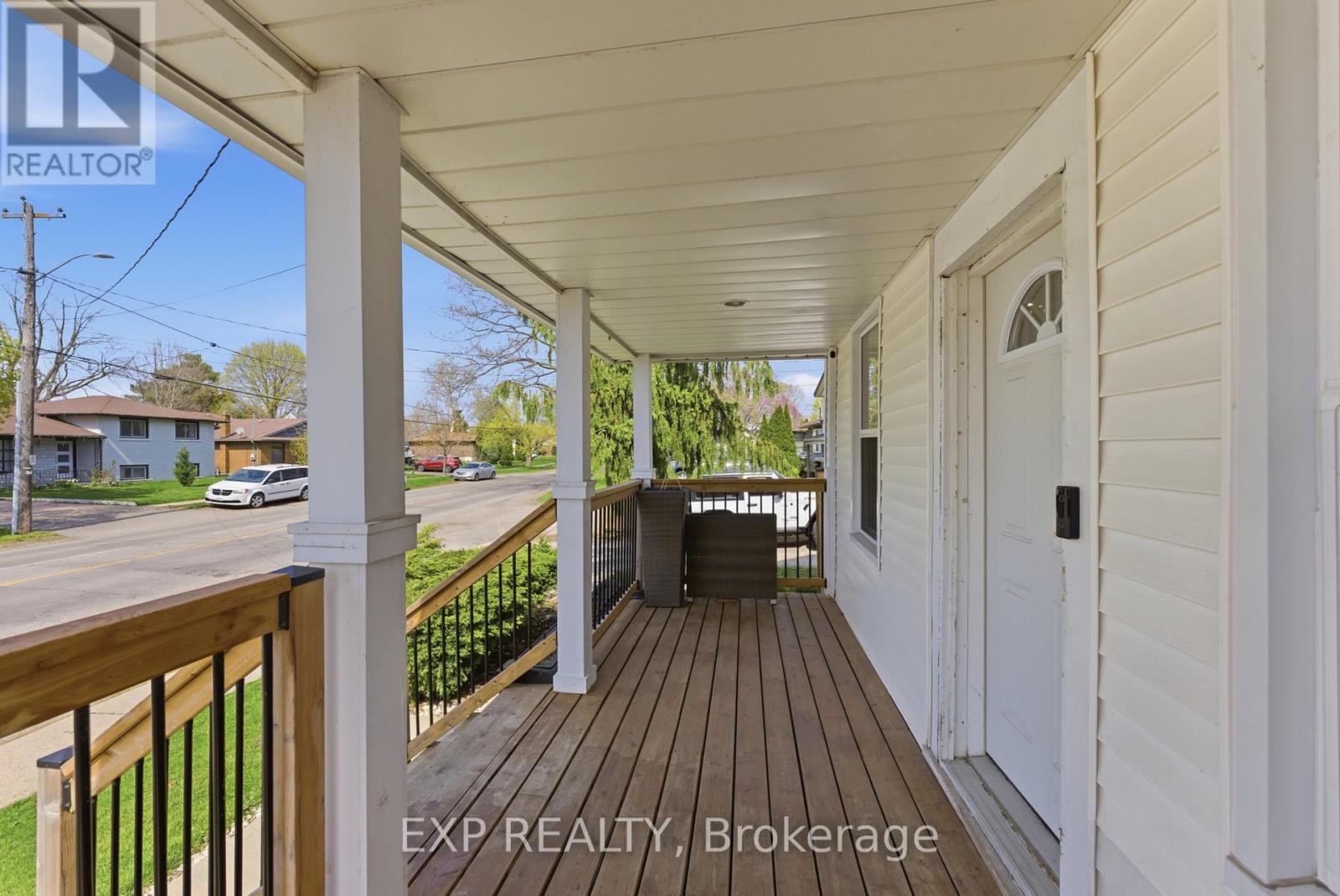 590 Scott Street Property Photo 3