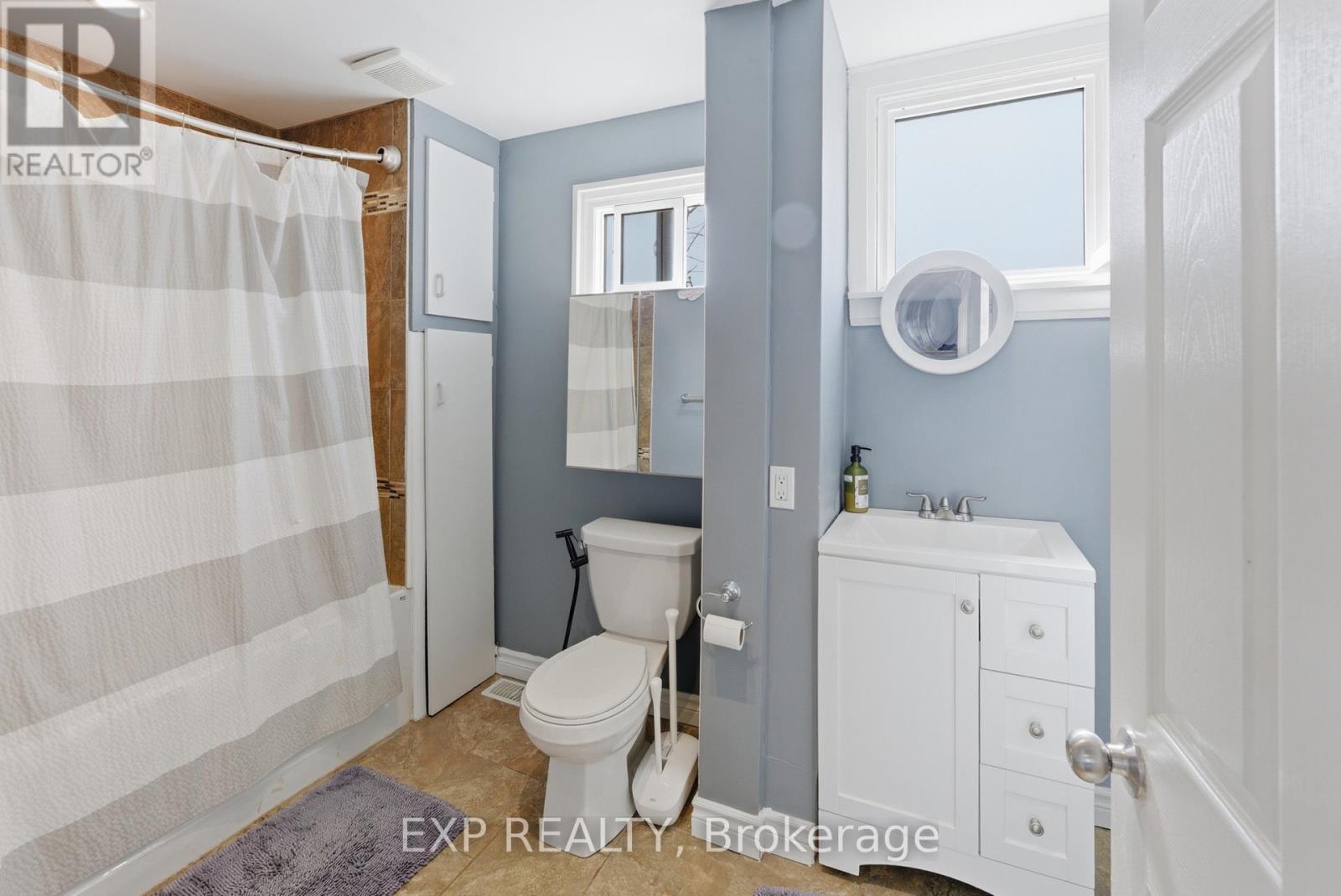 590 Scott Street Property Photo 13