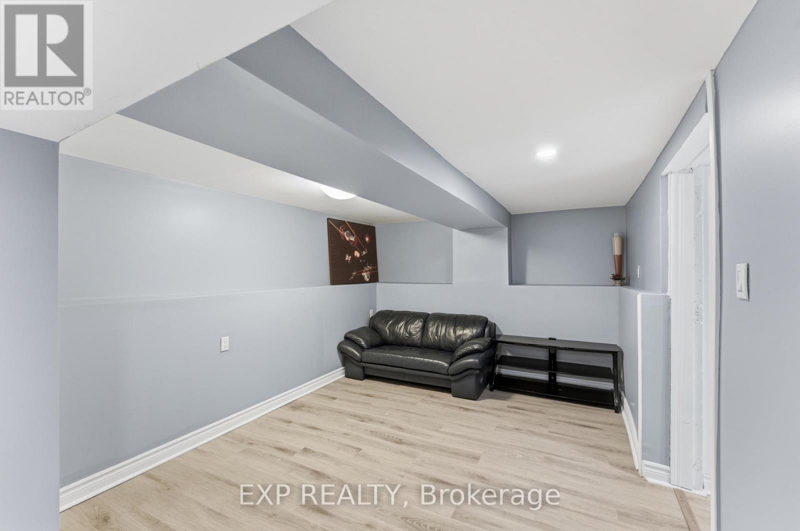 590 Scott Street Property Photo 23