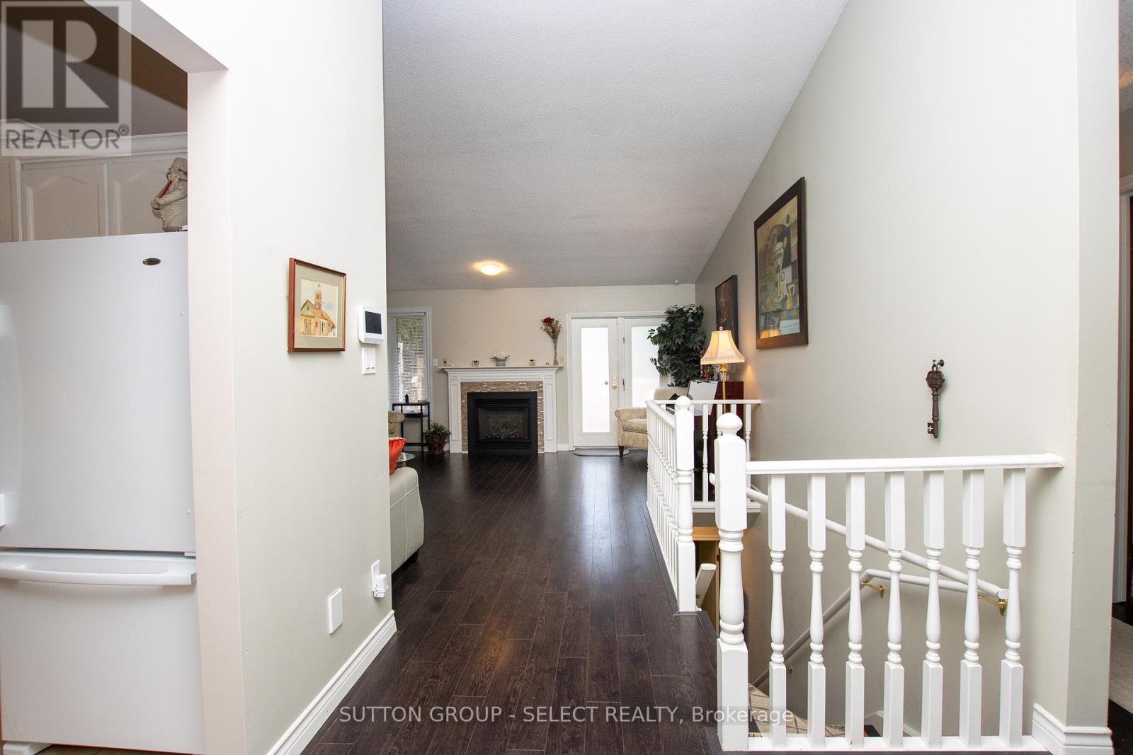 4 - 445 Riverside Drive Property Photo 15