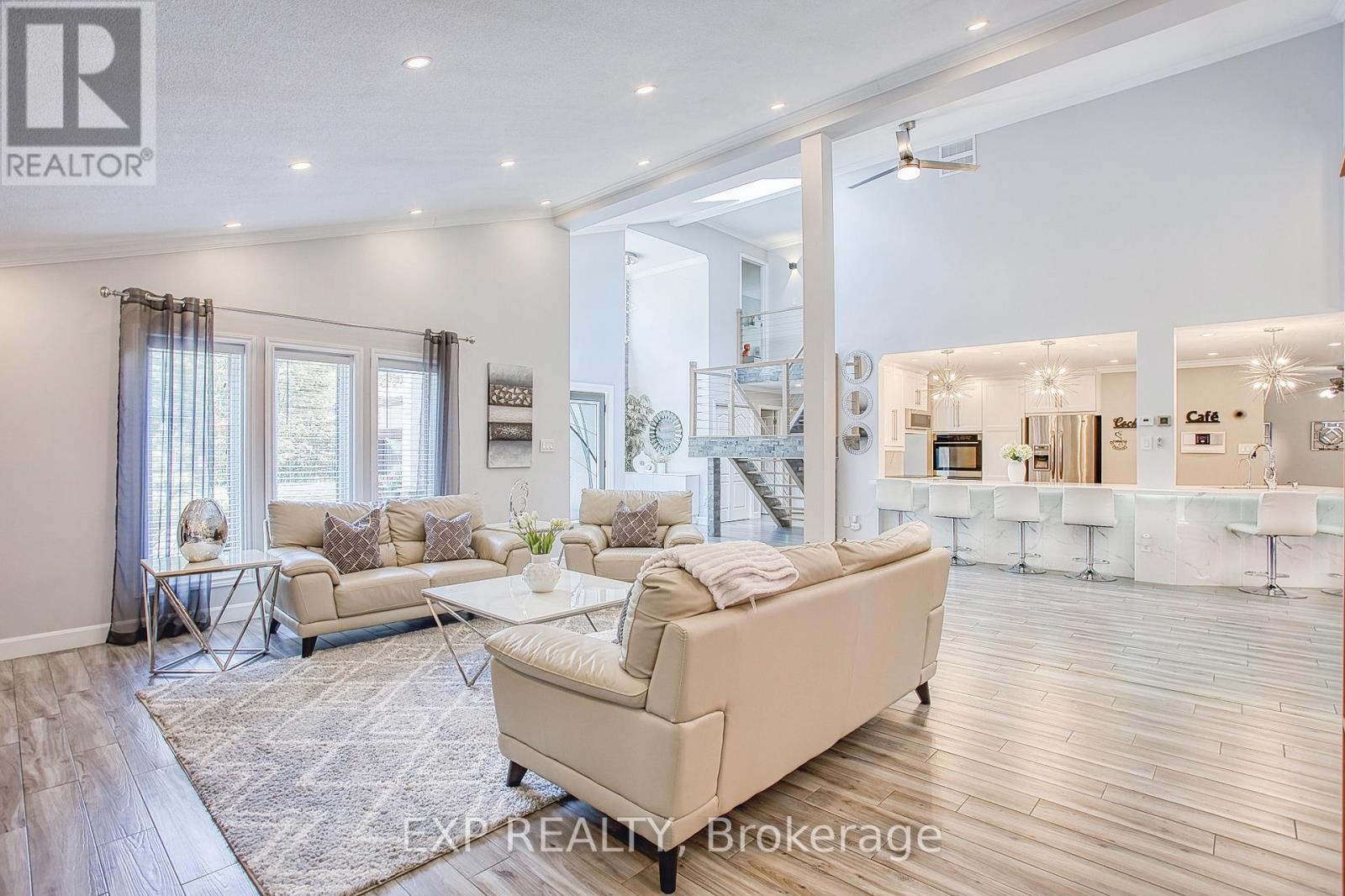 3263 Guyatt Road Property Photo 17